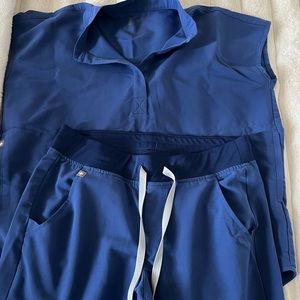 Blue scrub set